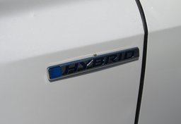 2022 Honda CR-V Hybrid - Thumbnail 13