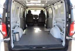 2018 Mercedes-Benz Metris Van - Thumbnail 26