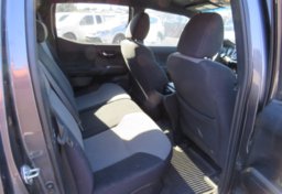 2020 Toyota Tacoma 4WD - Thumbnail 27