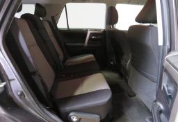 2015 Toyota 4Runner - Thumbnail 28