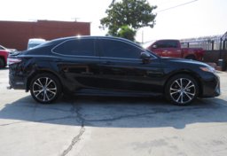 2020 Toyota Camry - Thumbnail 12