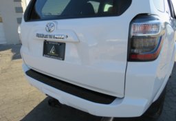 2016 Toyota 4Runner - Thumbnail 16