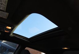 2016 Toyota Tacoma - Thumbnail 19