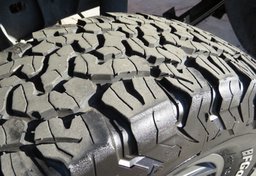 2016 Toyota Tacoma - Thumbnail 12