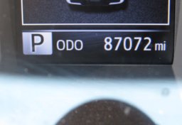 2017 Toyota Tacoma - Thumbnail 32