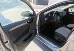 2021 Volkswagen Jetta - Thumbnail 21