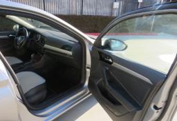 2021 Volkswagen Jetta - Thumbnail 22