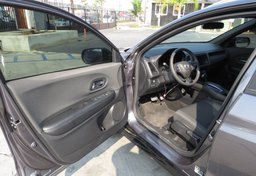 2021 Honda HR-V - Thumbnail 19