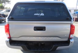 2017 Toyota Tacoma - Thumbnail 10