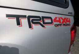 2017 Toyota Tacoma - Thumbnail 21