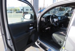 2017 Toyota Tacoma - Thumbnail 22