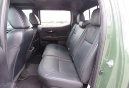 2021 Toyota Tacoma 4WD - Thumbnail 35