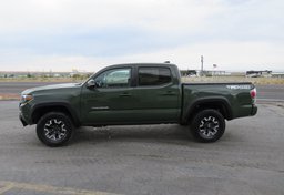 2021 Toyota Tacoma 4WD - Thumbnail 9