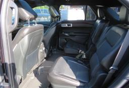 2020 Ford Explorer - Thumbnail 31