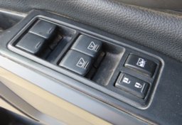 2018 Nissan Titan - Thumbnail 25