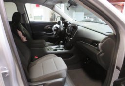 2020 Chevrolet Traverse - Thumbnail 25