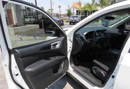 2020 Nissan Pathfinder - Thumbnail 20