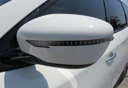 2020 Nissan Pathfinder - Thumbnail 16