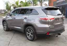 2016 Toyota Highlander - Thumbnail 7