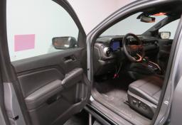 2023 Chevrolet Colorado - Thumbnail 24