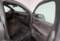 2023 Chevrolet Colorado - Thumbnail 25