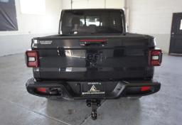 2020 Jeep Gladiator - Thumbnail 12