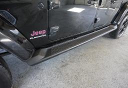 2020 Jeep Gladiator - Thumbnail 22