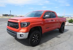 2017 Toyota Tundra 4WD - Thumbnail 3