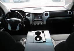 2017 Toyota Tundra 4WD - Thumbnail 24