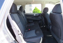 2018 Nissan Pathfinder - Thumbnail 27