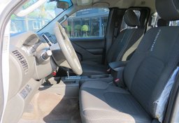 2016 Nissan Frontier - Thumbnail 22