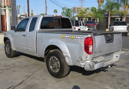 2016 Nissan Frontier - Thumbnail 10