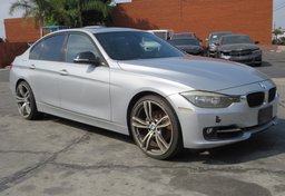 2012 BMW 3 Series - Thumbnail 2