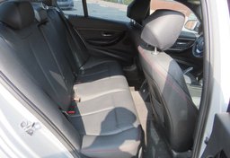 2012 BMW 3 Series - Thumbnail 28