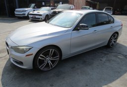 2012 BMW 3 Series - Thumbnail 3
