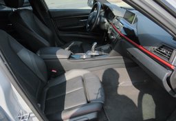 2012 BMW 3 Series - Thumbnail 26