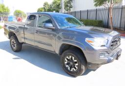 Picture of 2019 Toyota Tacoma
