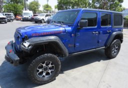 2018 Jeep Wrangler Unlimited - Thumbnail 2