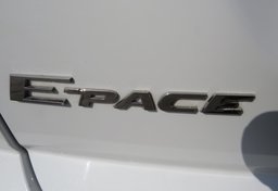 2018 Jaguar E-PACE - Thumbnail 18