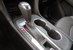 2020 Chevrolet Equinox - Thumbnail 21