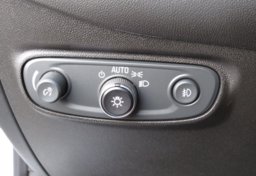 2020 Chevrolet Equinox - Thumbnail 28