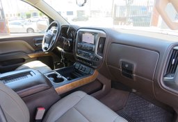 2017 Chevrolet Silverado 1500 - Thumbnail 30