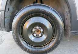 2020 Jeep Cherokee - Thumbnail 19