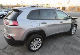 2020 Jeep Cherokee - Thumbnail 8