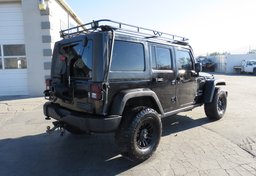2012 Jeep Wrangler Unlimited - Thumbnail 8