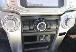 2014 Toyota 4Runner - Thumbnail 33