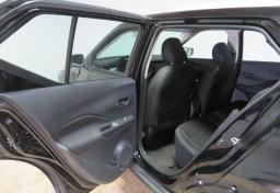 2021 Nissan Kicks - Thumbnail 18