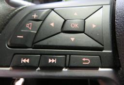 2021 Nissan Kicks - Thumbnail 31