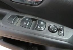 2021 Nissan Kicks - Thumbnail 33