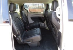 2020 Chrysler Voyager - Thumbnail 22